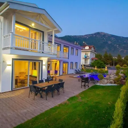 Ak Deniz Villa Villa